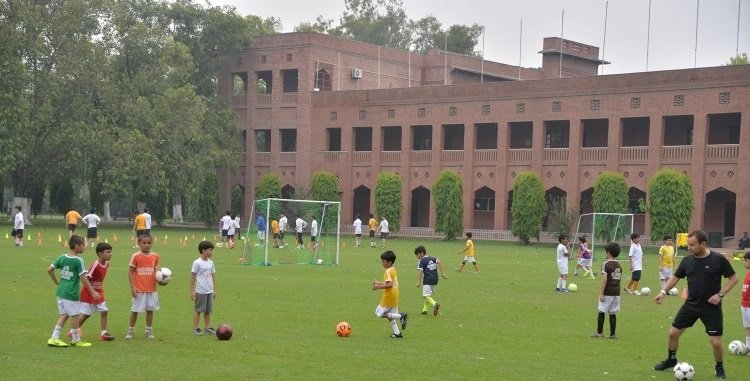 AITCHISON JUNIOR SCHOOL
